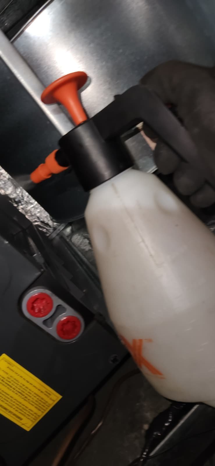 Final HVAC maintenance checks for premium quarterly service in Tampa, FL 33634