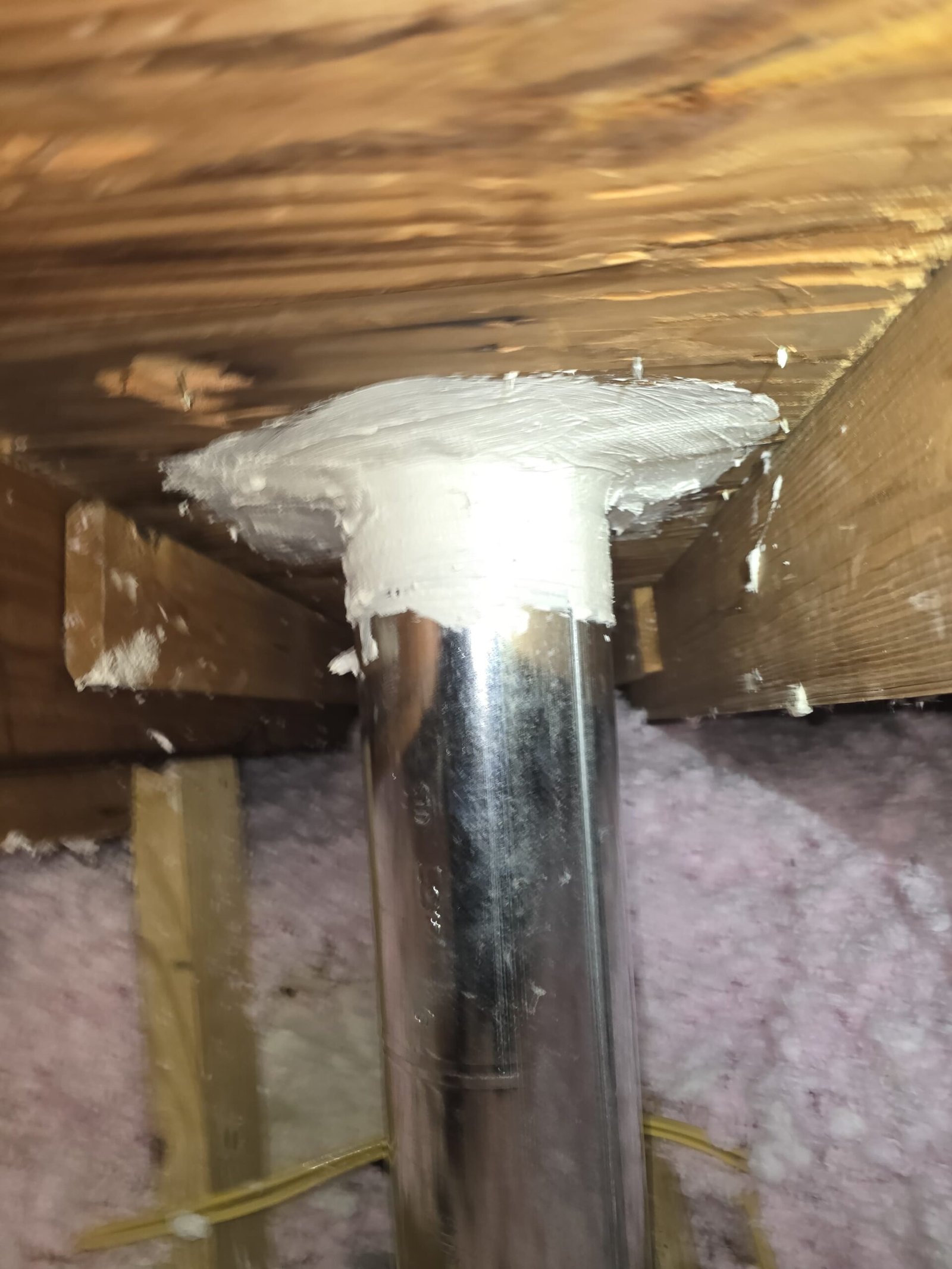 Finished code-required kitchen exhaust duct install in Tampa, FL 33611