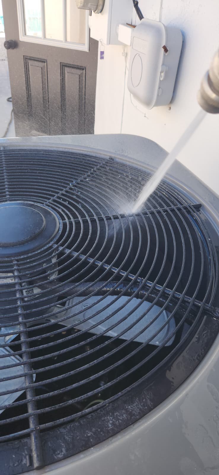 Seminole, FL 33772 AC maintenance documenting heavy dirt buildup in system