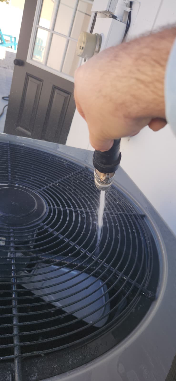 Full system AC tune-up performed under service plan in Seminole, FL 33772