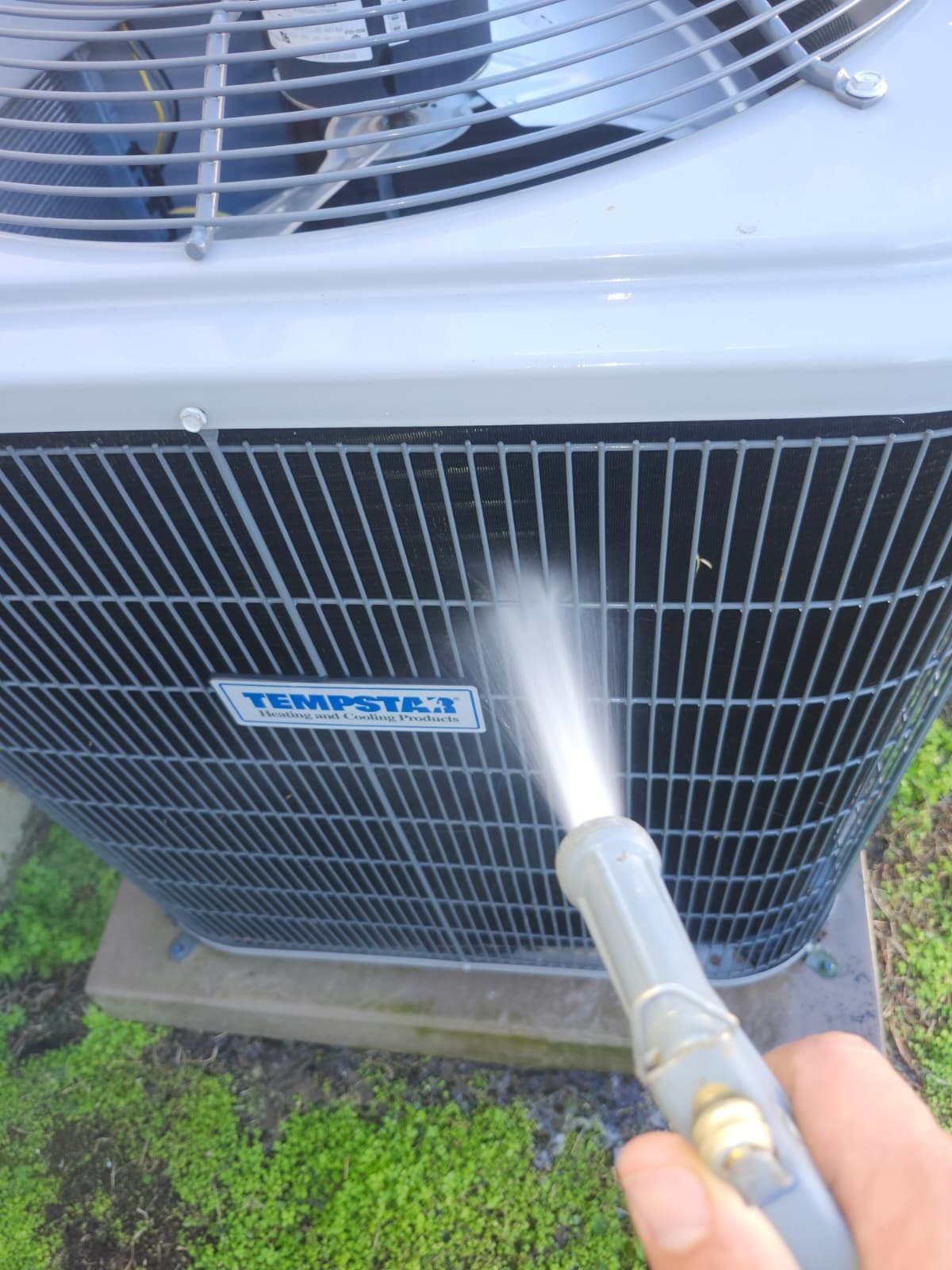 Tampa, FL 33615 HVAC maintenance visit with recommendation for UV light installation