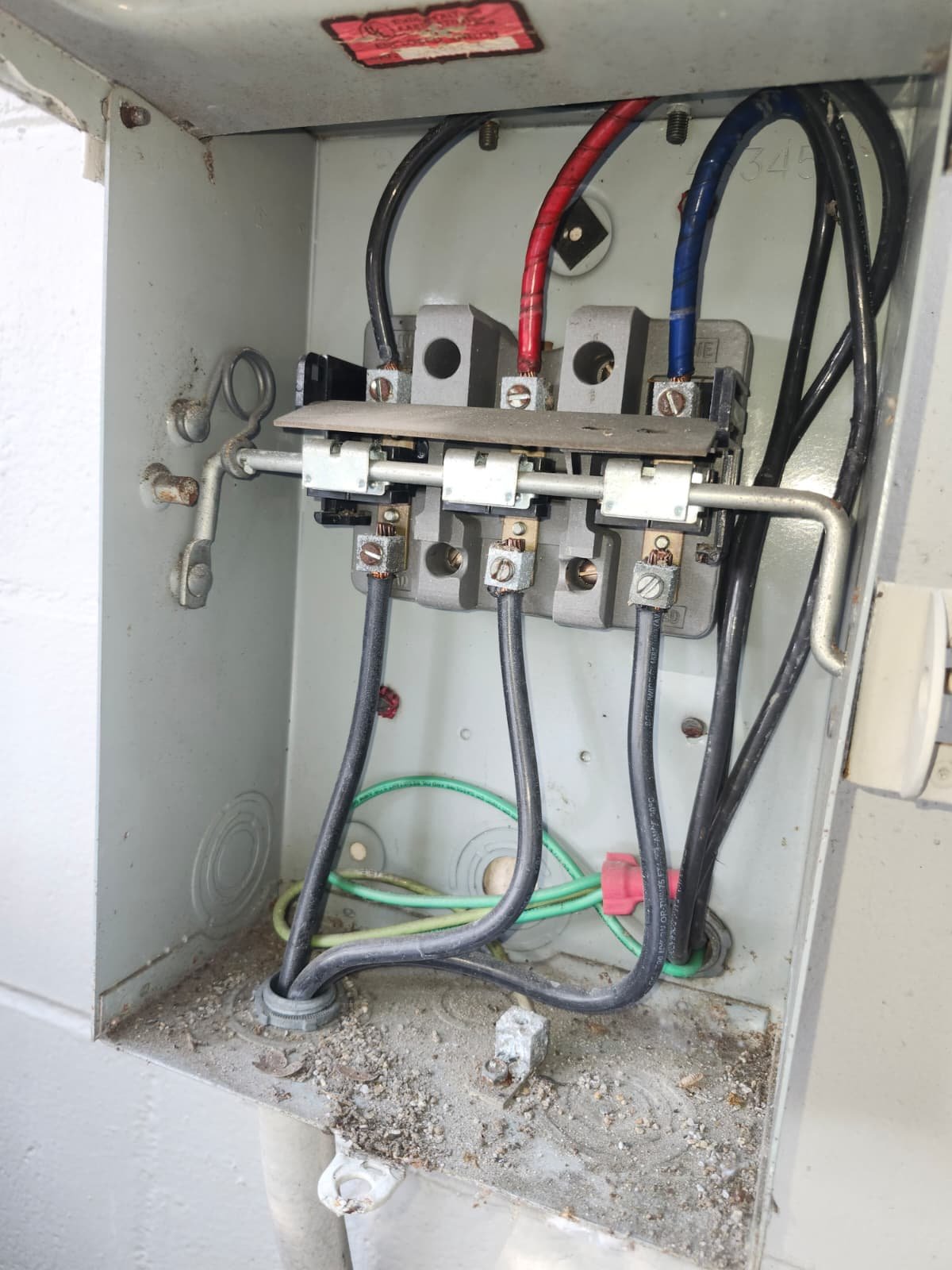 AC system quarterly maintenance visit Palm Harbor, FL 34684