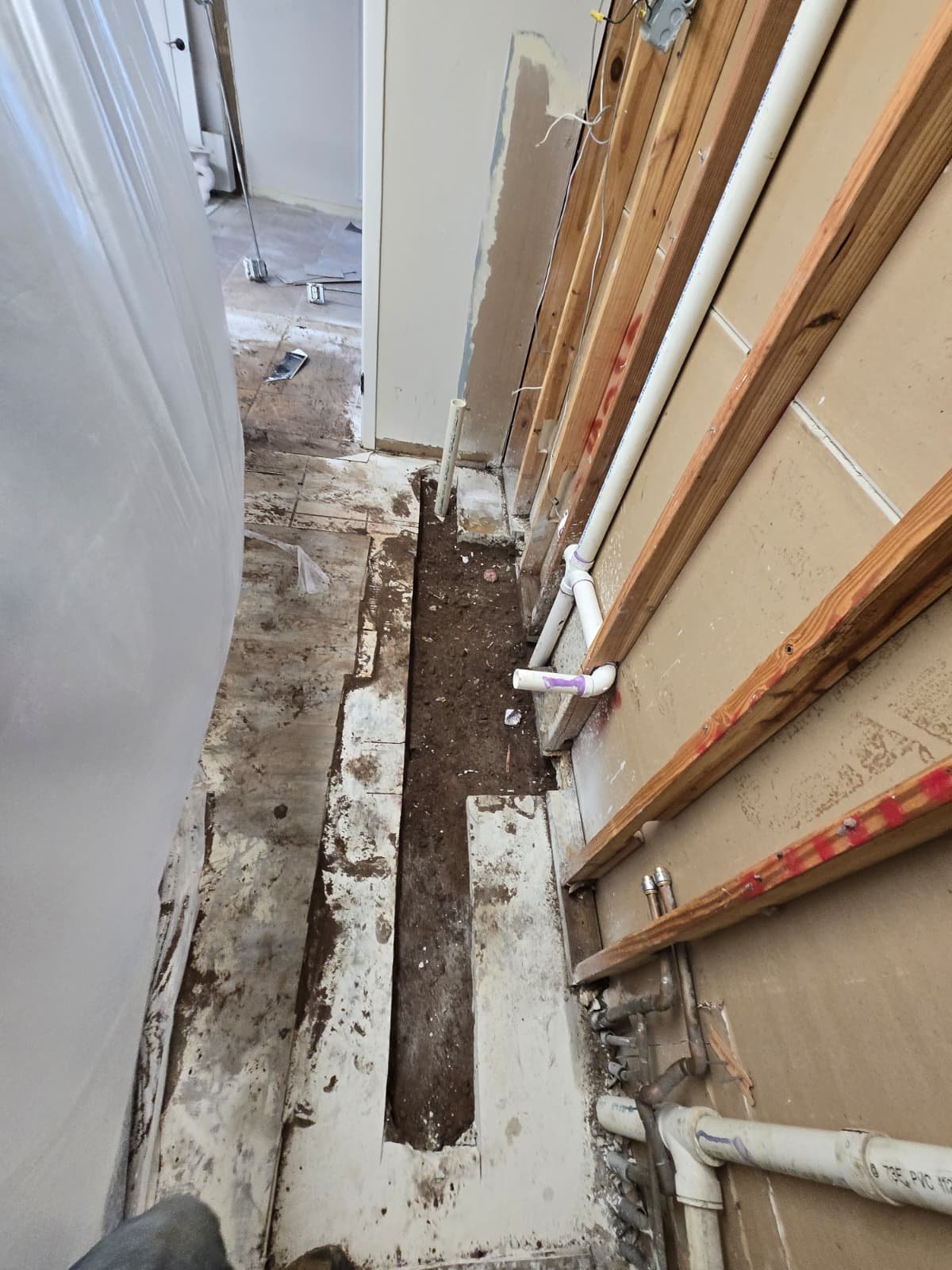 In-progress home repair service in Tampa, FL 33614