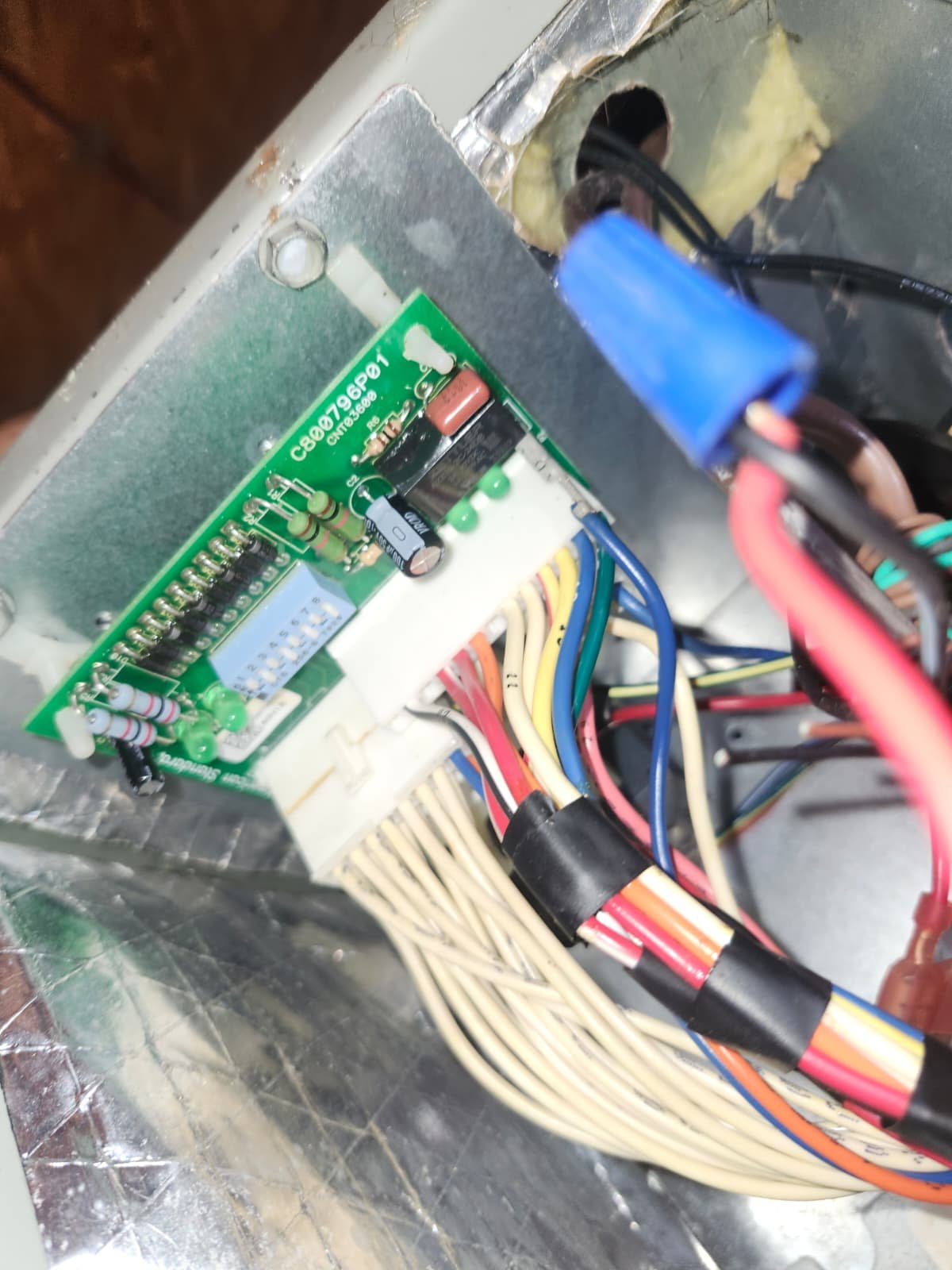 Daikin R32 refrigerant HVAC system installation in Tarpon Springs, FL 34689