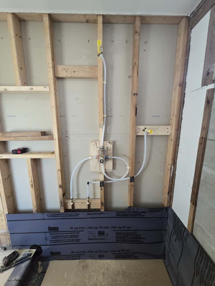 Technician performing HVAC diagnostics in Lutz, FL 33559