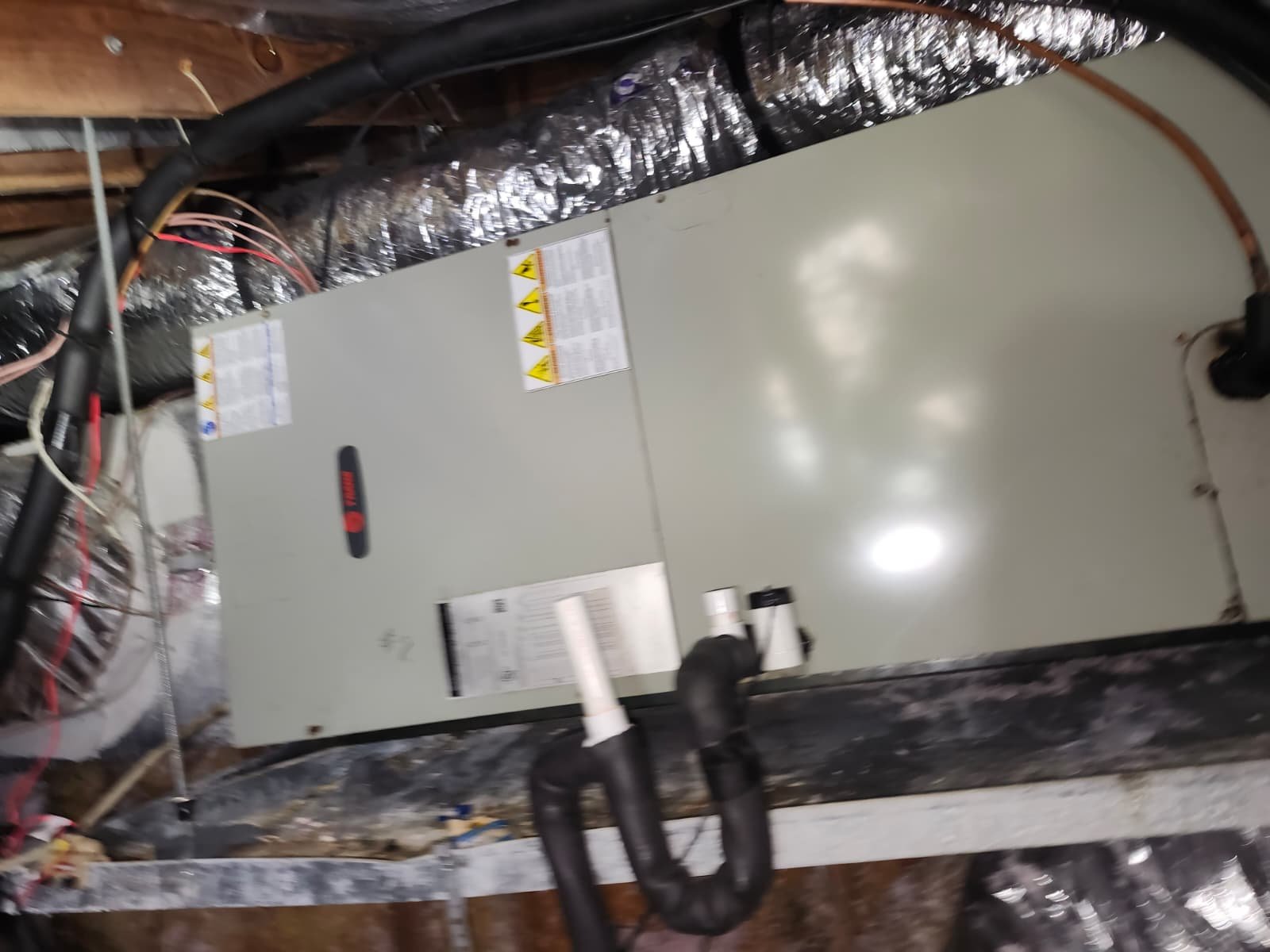 4 ton horizontal heat pump system service in Largo, FL 33774