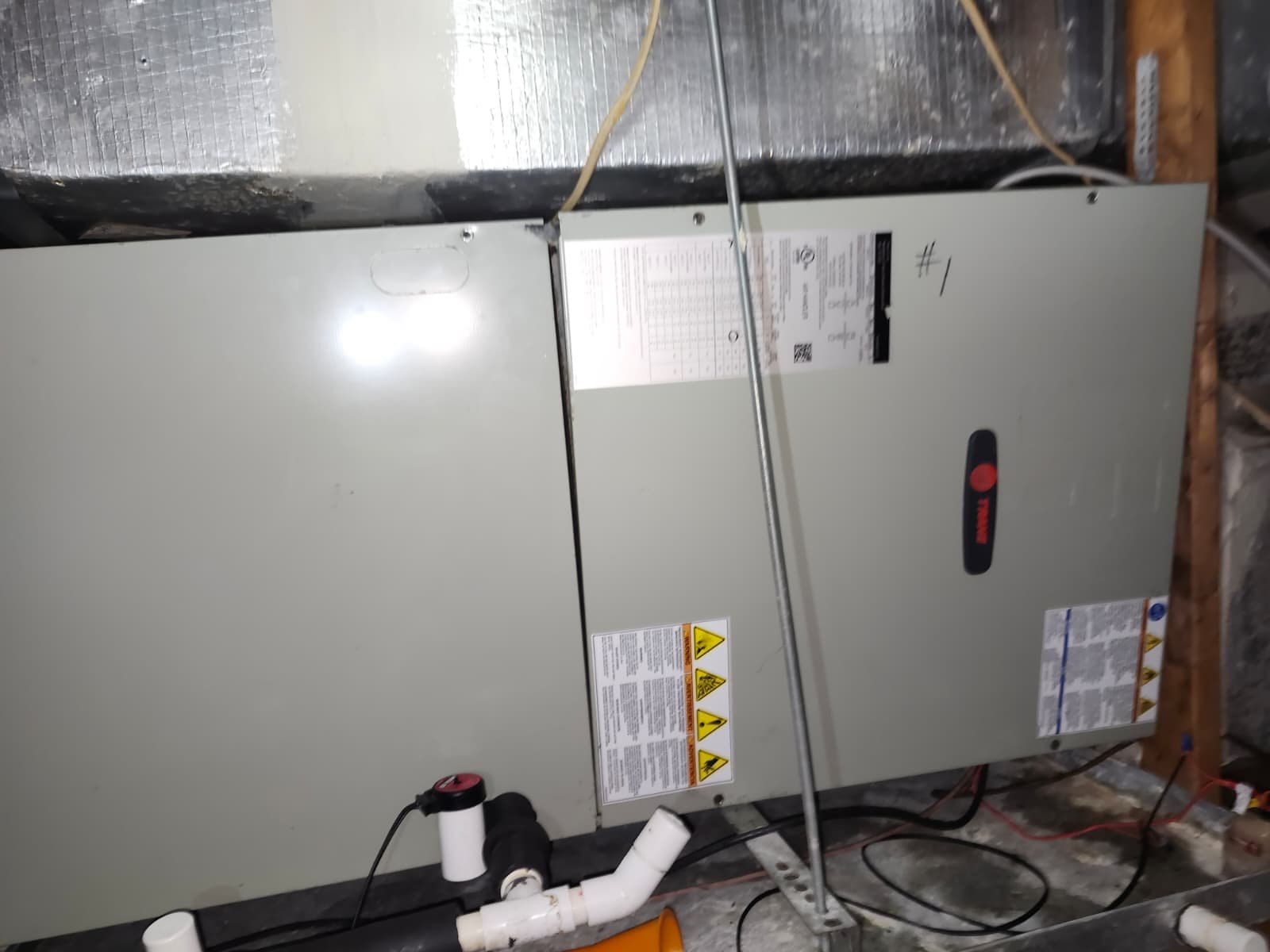 Largo FL 33774 HVAC system inspection for low refrigerant pressures