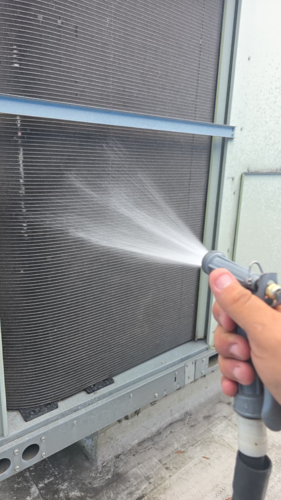 Routine HVAC package unit service for business in Brandon, FL 33511