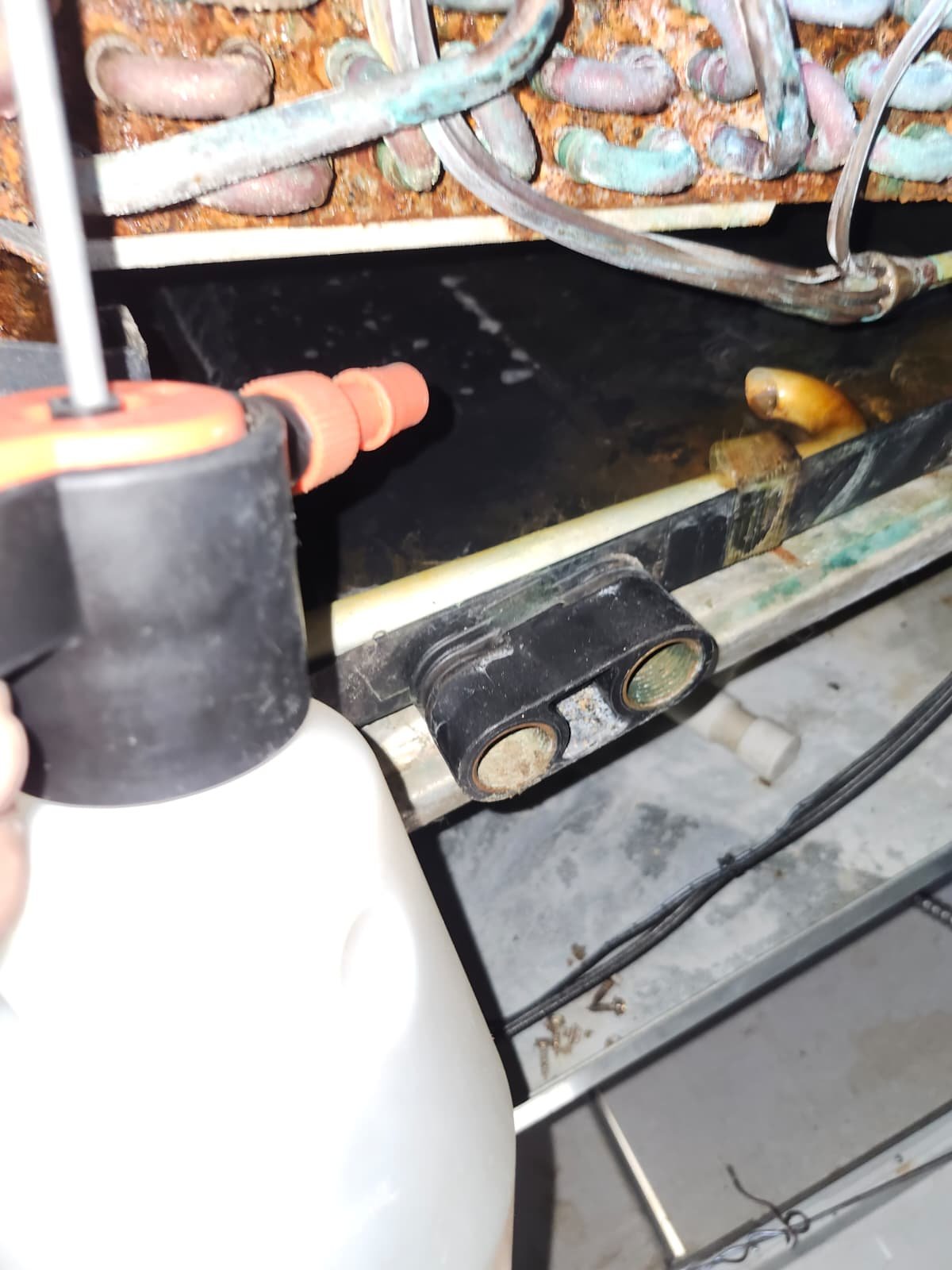 Air conditioner performance check with low pressures noted in Tampa, FL 33634