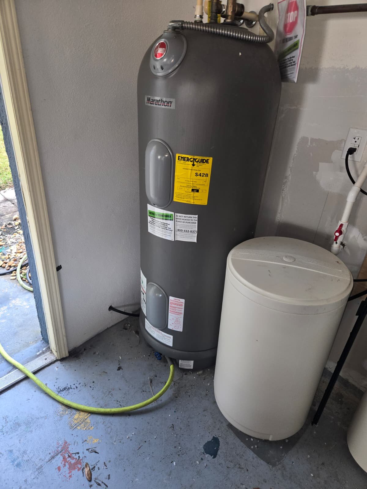 Professional water heater service in Odessa, FL 33556 under premium home plan