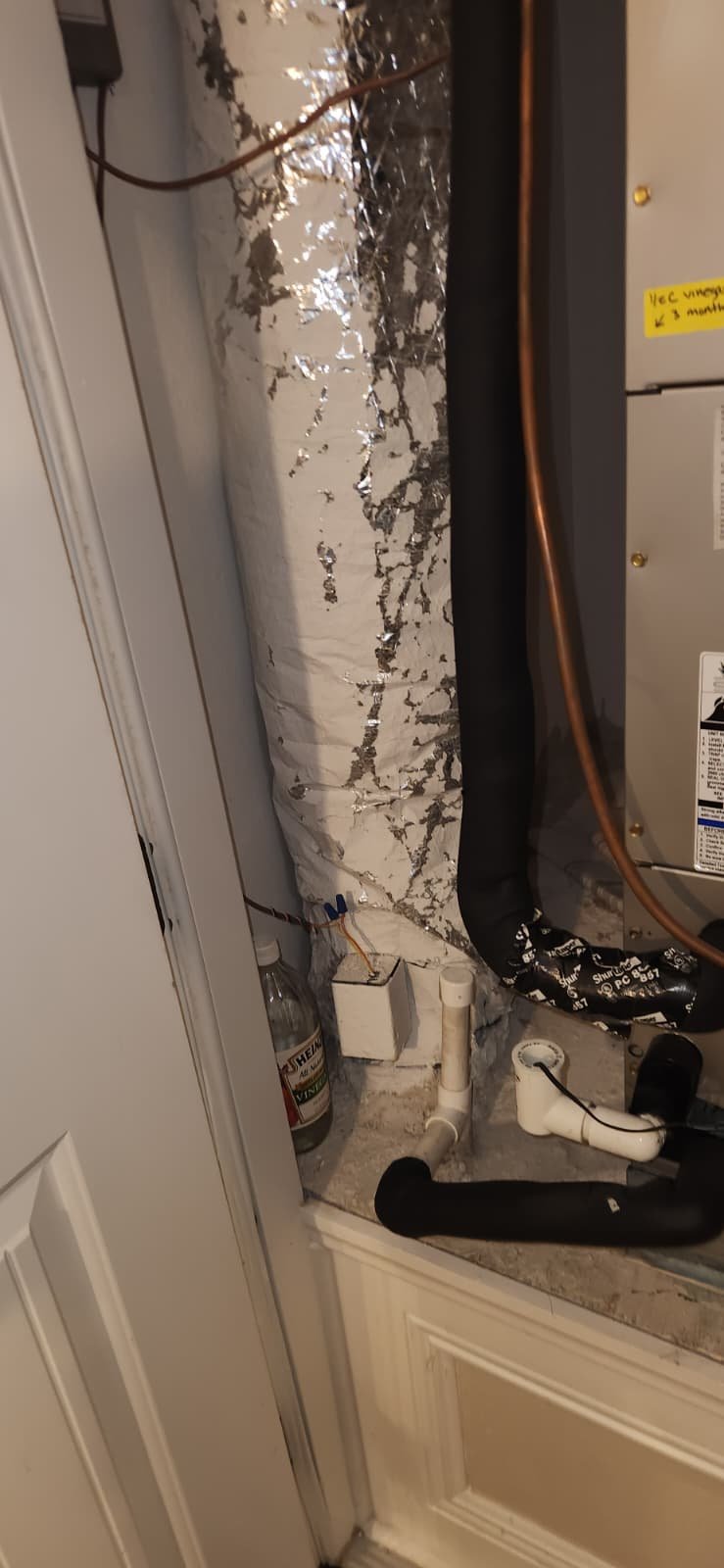 HVAC system installation in Tampa, FL 33606 with programmable thermostat and filtration