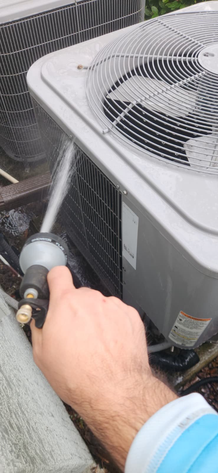 Routine home maintenance visit under Premium Home Therapy Plan in Tampa, FL 33619