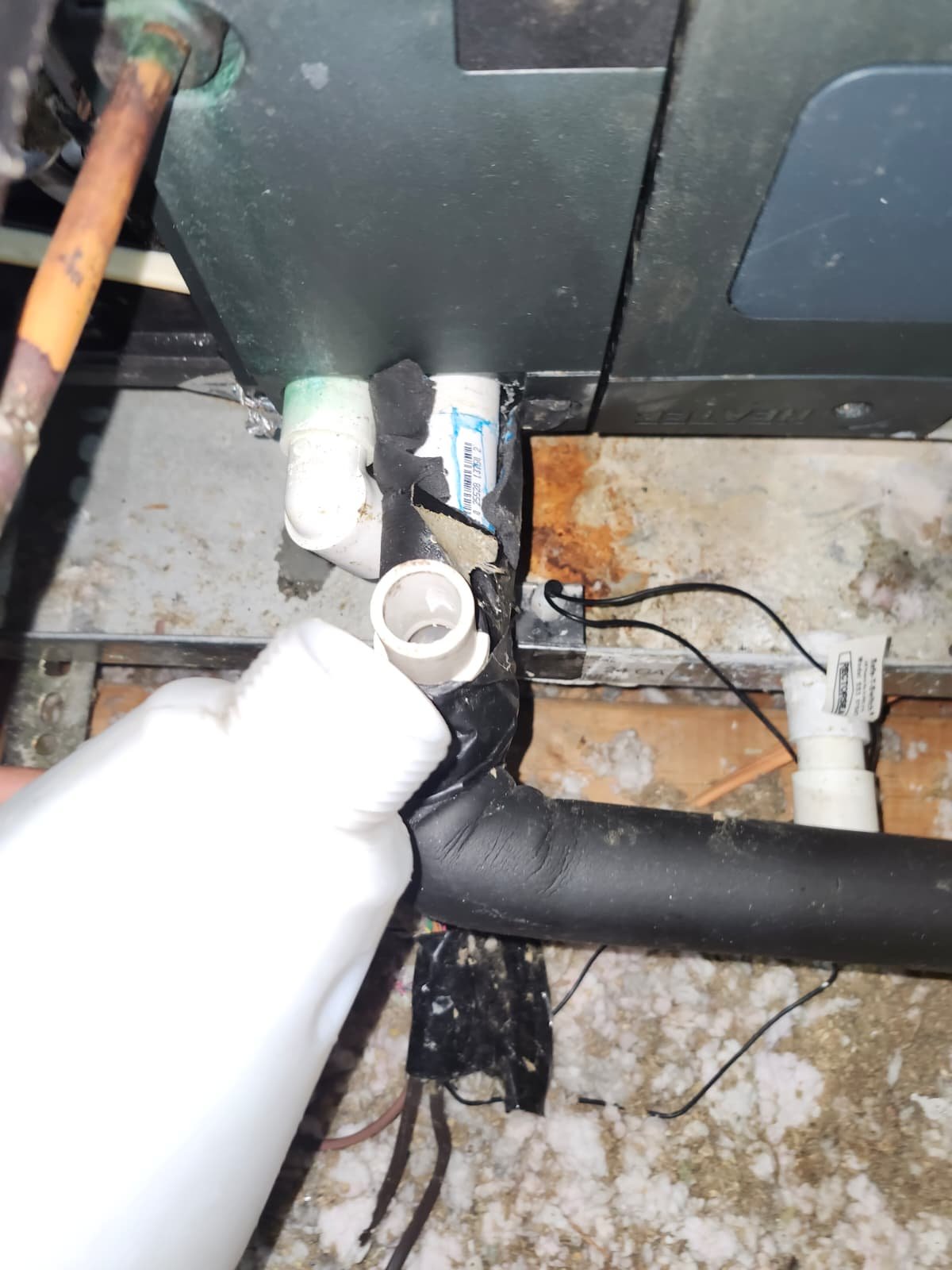 Primary drain line area inspected for missing float switch in Odessa, FL 33556 home