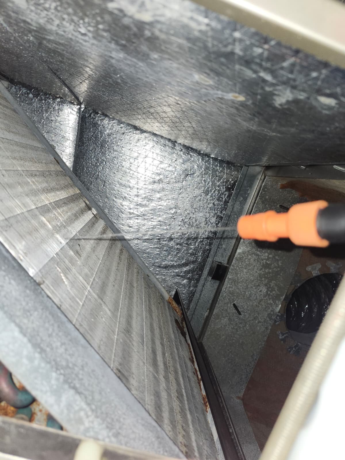 HVAC efficiency and motor power draw checked in Tampa, FL 33634 maintenance