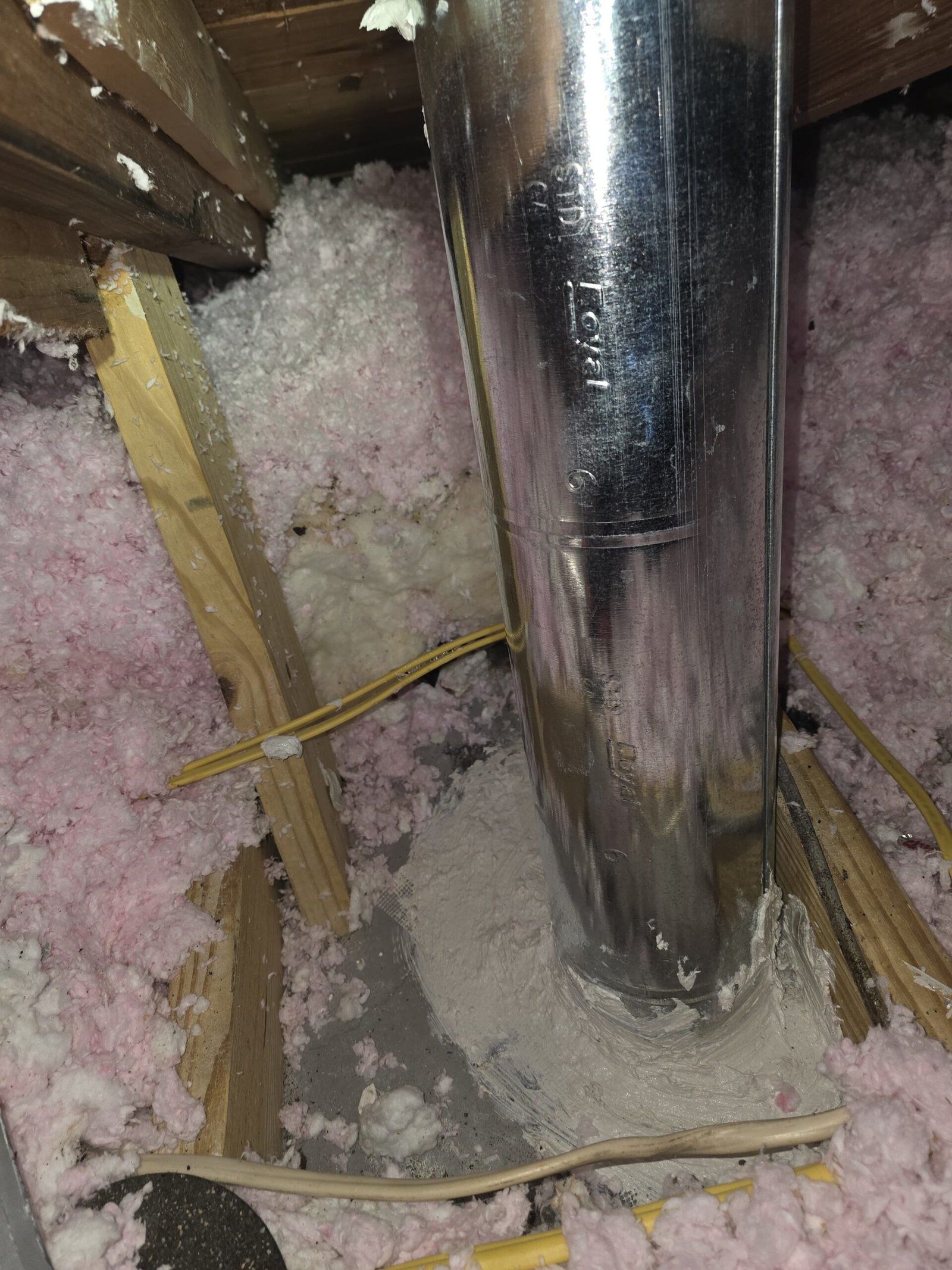 Close-up of sealed kitchen range exhaust duct in Tampa, FL 33611