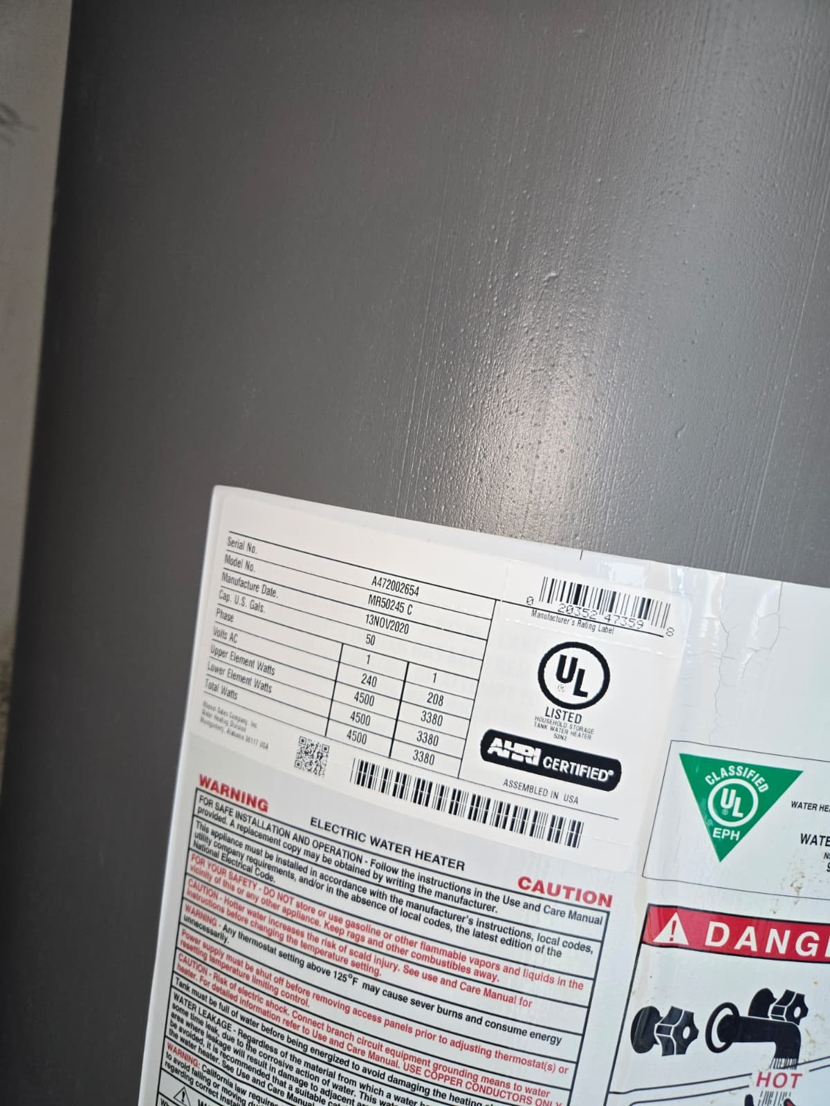 Annual water heater flush and inspection in Odessa, FL 33556 showing unit in good condition