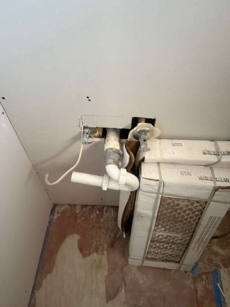 Kitchen faucet replacement plumbing estimate in St. Petersburg, FL 33703