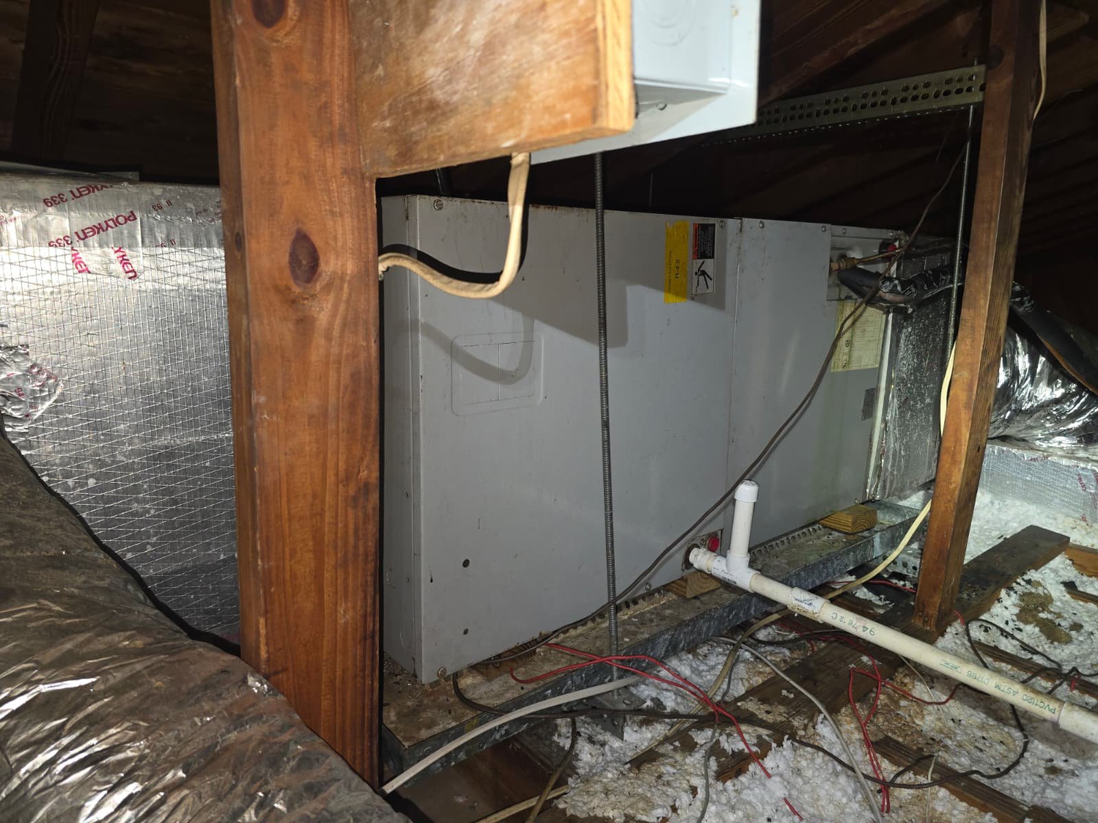 Complete duct installation with new flexible ducts in St. Petersburg, FL 33712 attic space