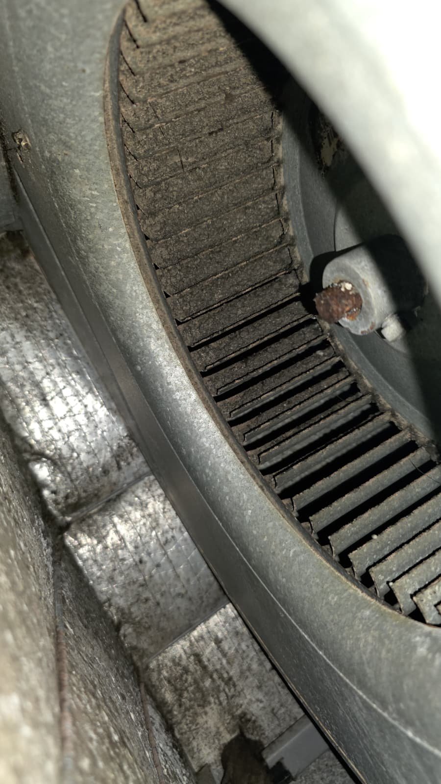 Low voltage AC wiring repair at condenser in St. Petersburg, FL 33703