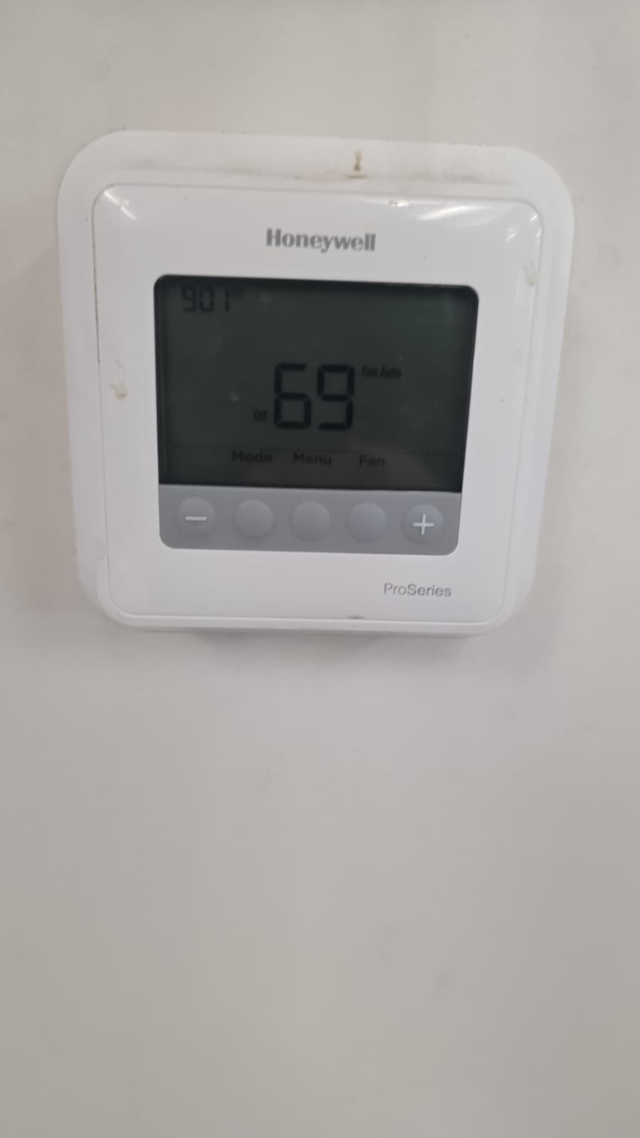 Low voltage wiring repair on heat pump package unit in Tampa, FL 33603