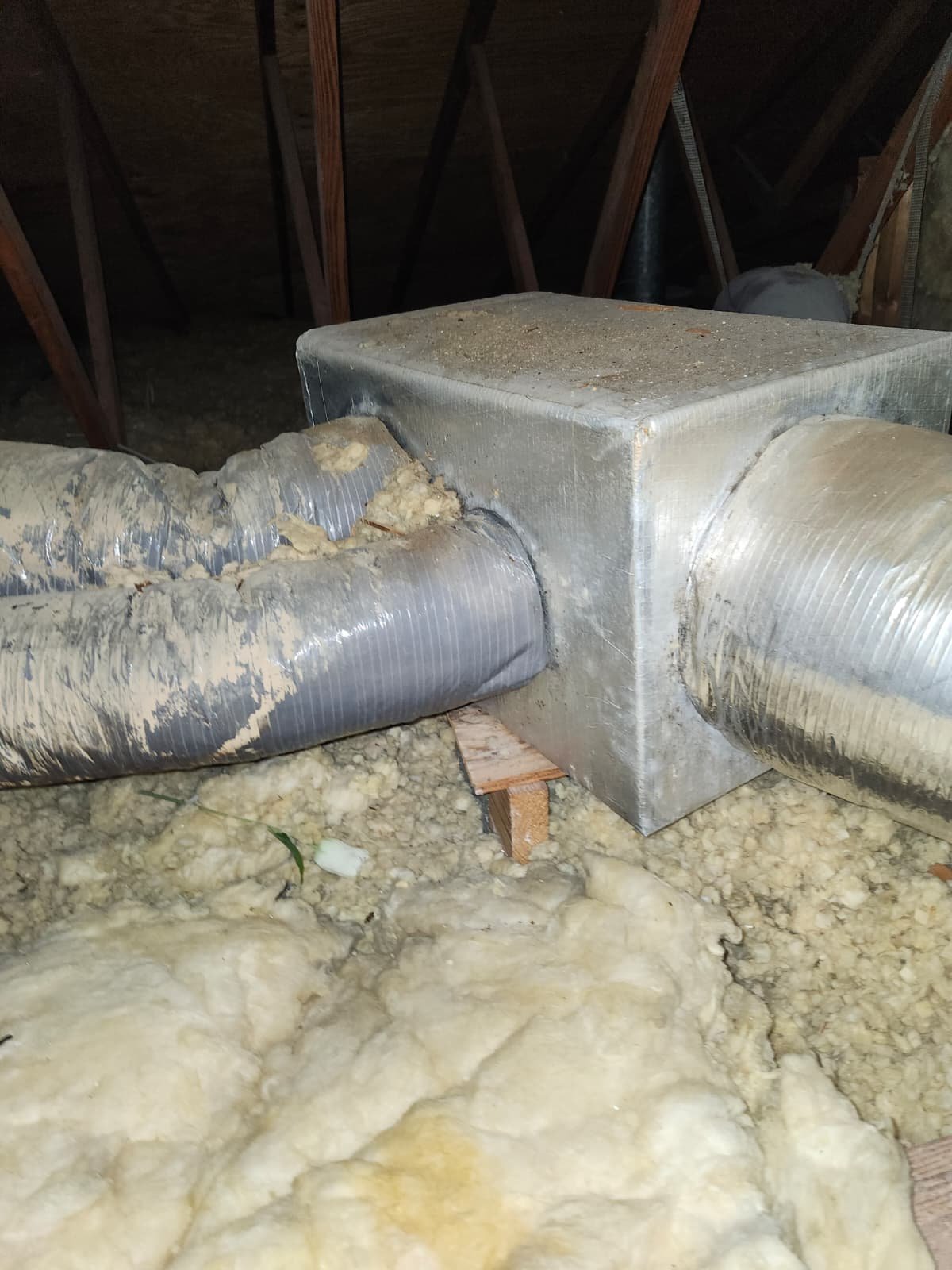 Thermostat wiring reconnect and configuration service in Clearwater, FL 33755