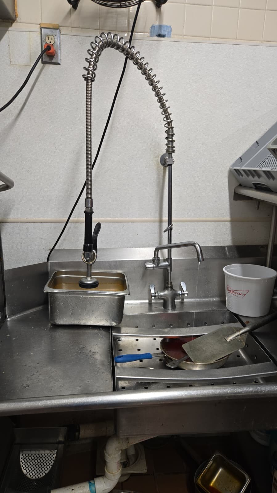 New faucet replacement project in kitchen sink, Largo, FL 33771