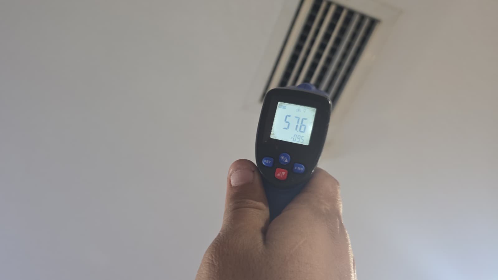 Verifying AC system pressures and performance in Ruskin FL 33570