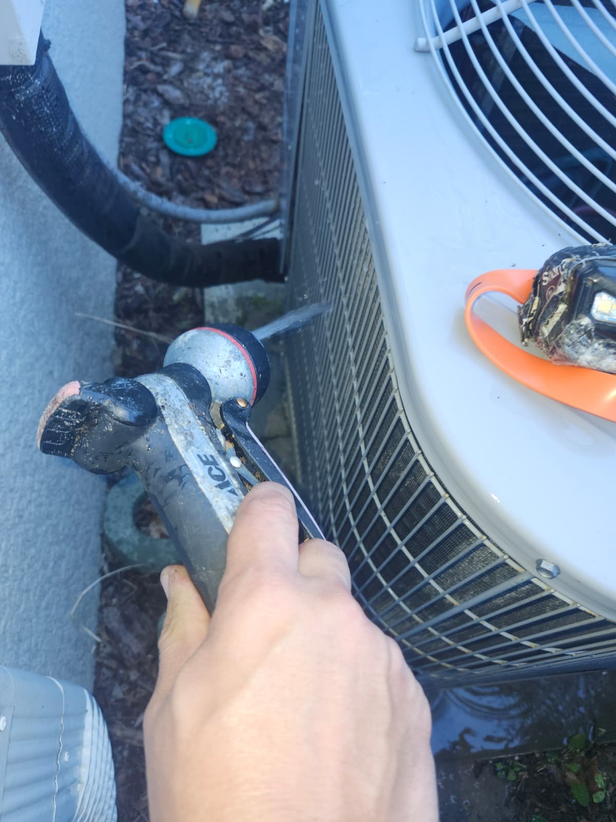 Goodman 3 ton vertical AC installation in Land O' Lakes, FL 34638