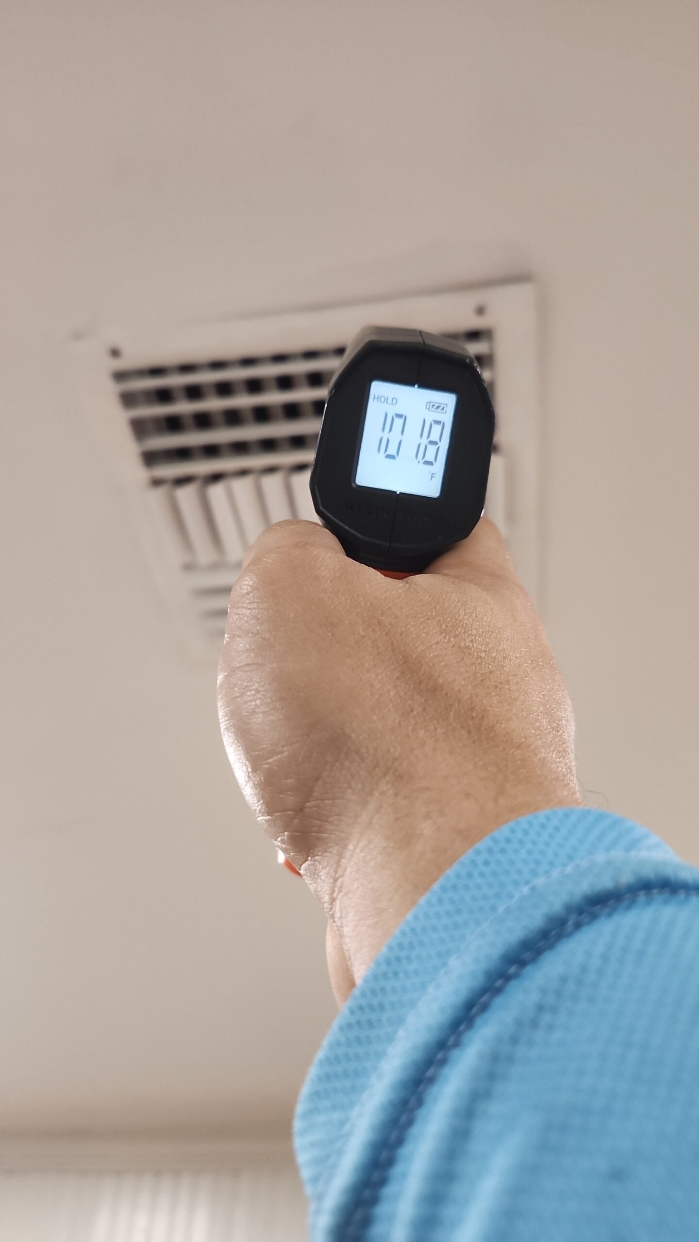 New Honeywell thermostat replacement for heating system in Tampa, FL 33612 home