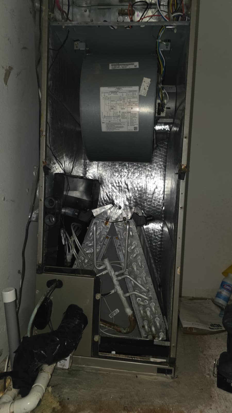 Dual HVAC units evaluated for routine maintenance in Ruskin, FL 33570