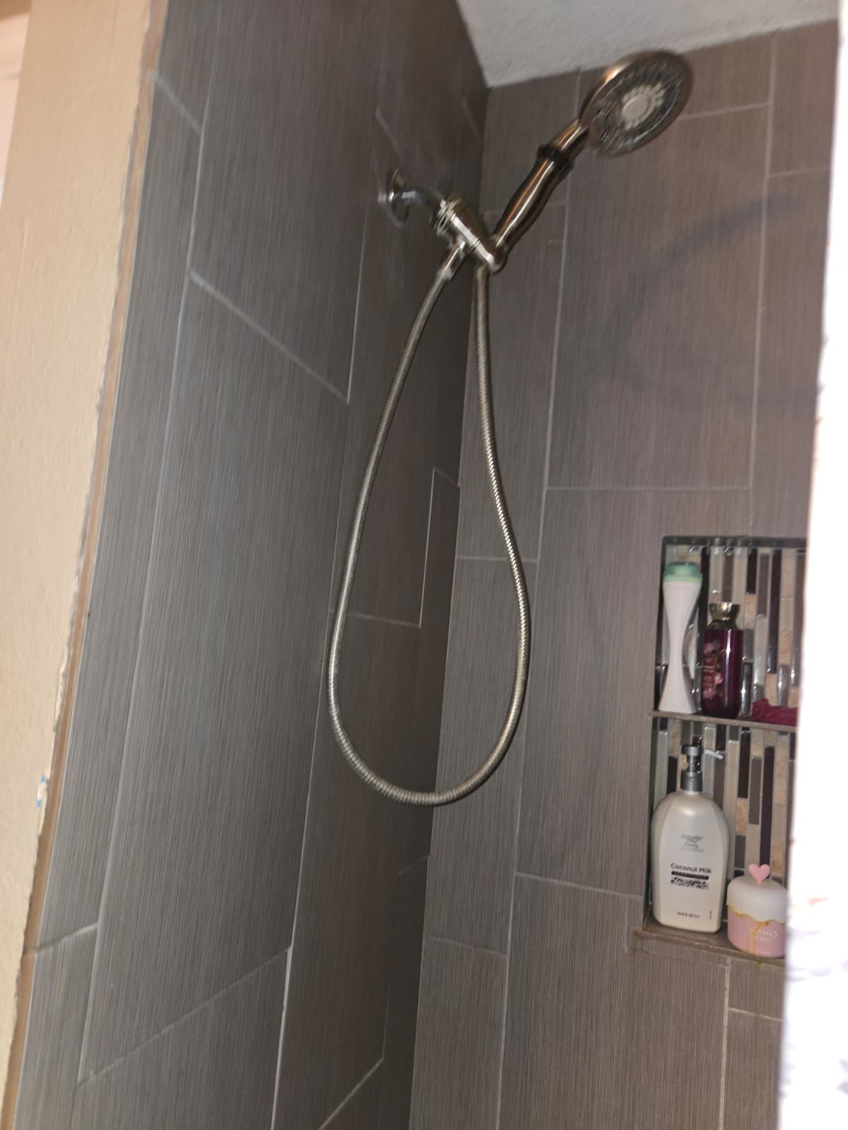 Angle stop valve and braided hose leak repair evaluation in Tampa, FL 33647