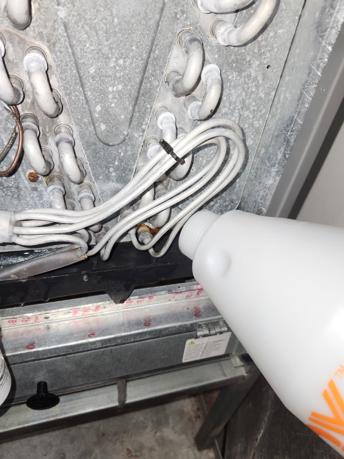 Testing AC capacitor power consumption in Fish Hawk, FL 33547