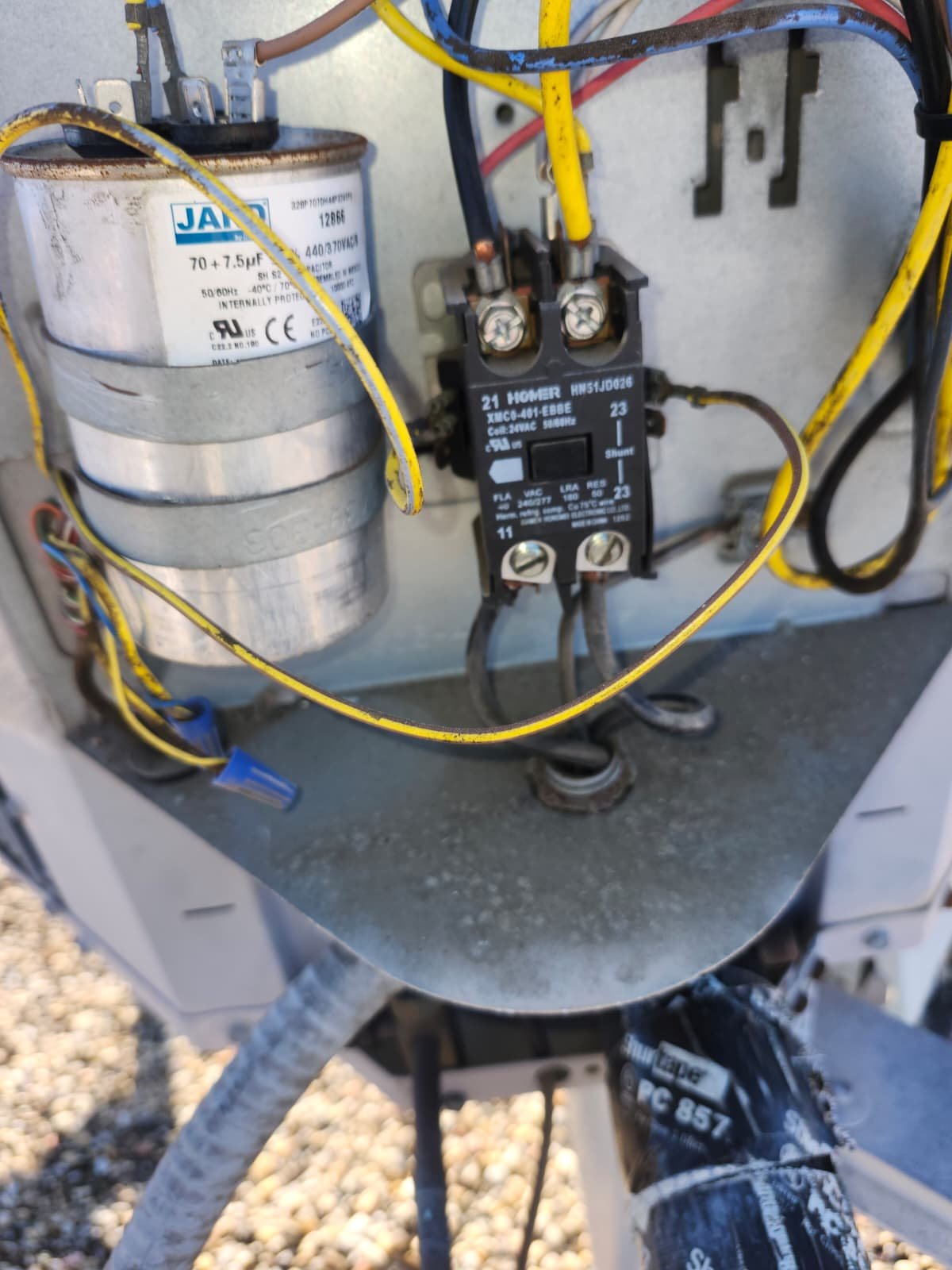 Evaluating outdated AC system for possible replacement in Tampa, FL 33634