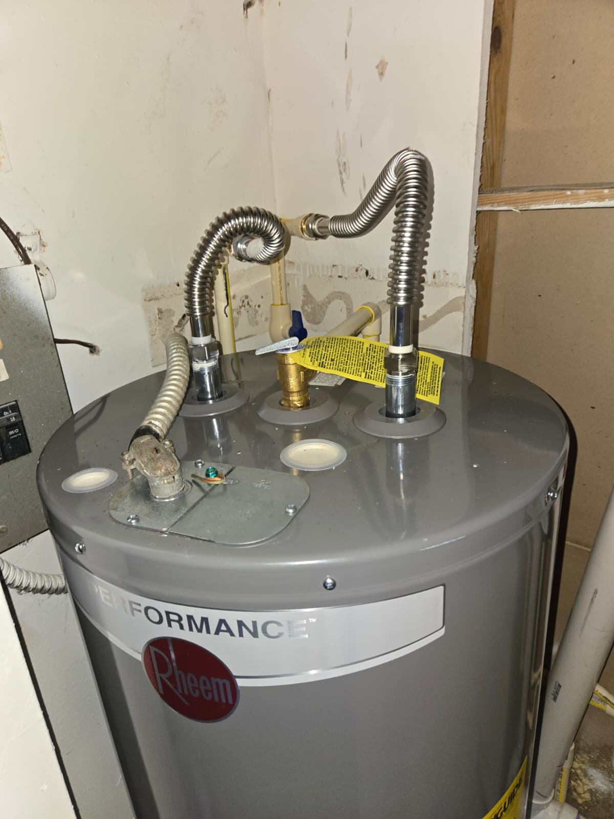 Plumbing connection plan for new water heater install in Tampa, FL 33604