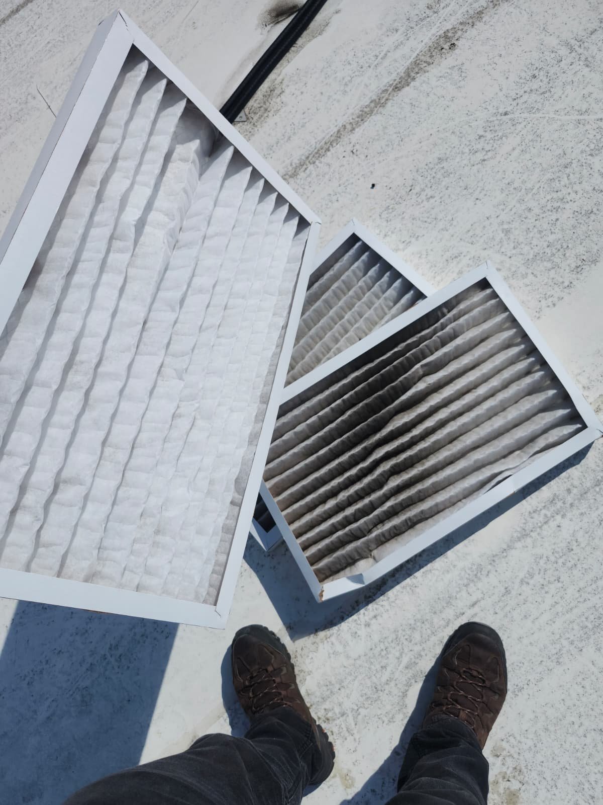 Quarterly HVAC service agreement work on rooftop AC in Tampa, FL 33626