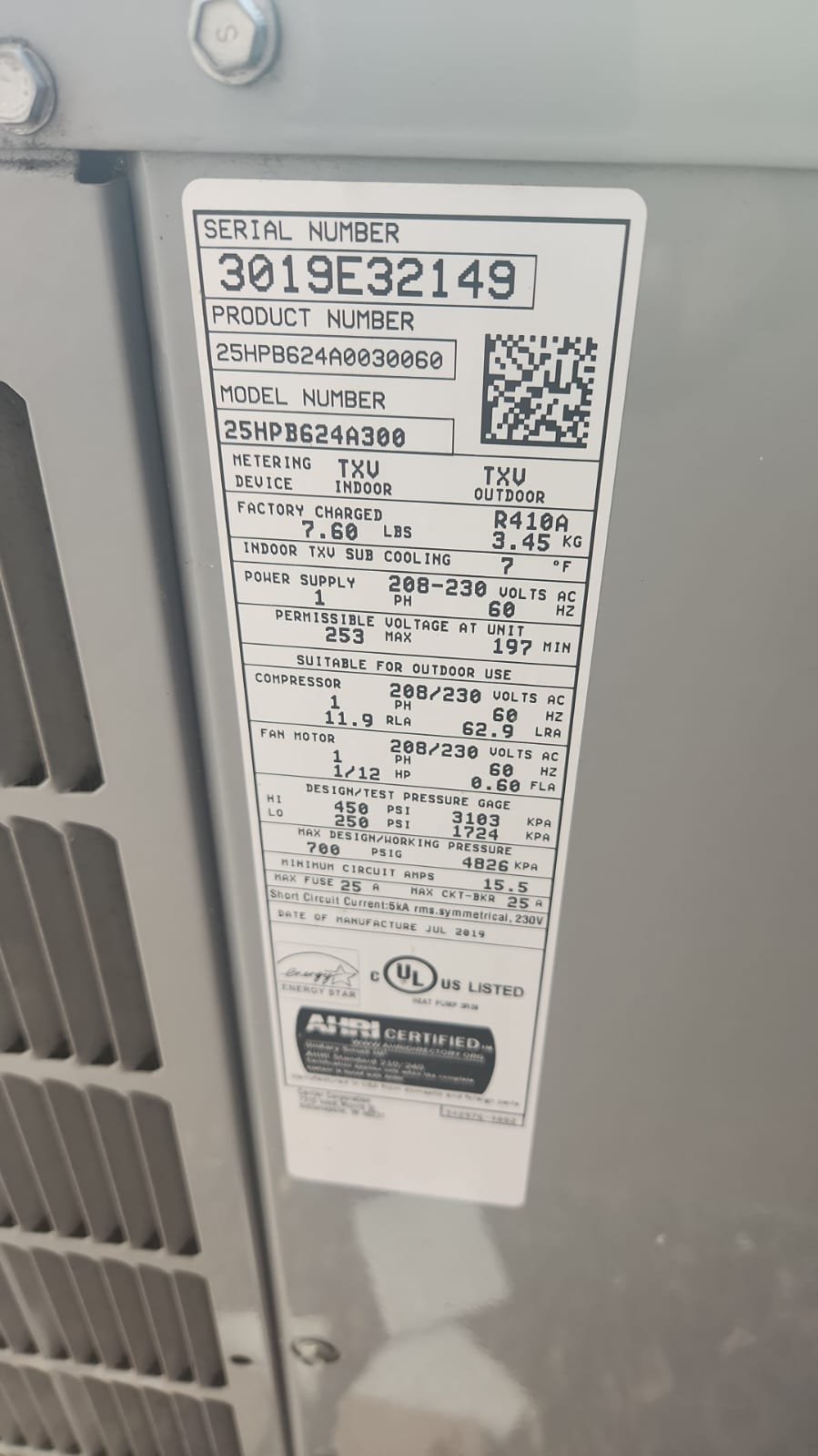 Evaporator and condenser coil inspection during AC maintenance in Tampa, FL 33647