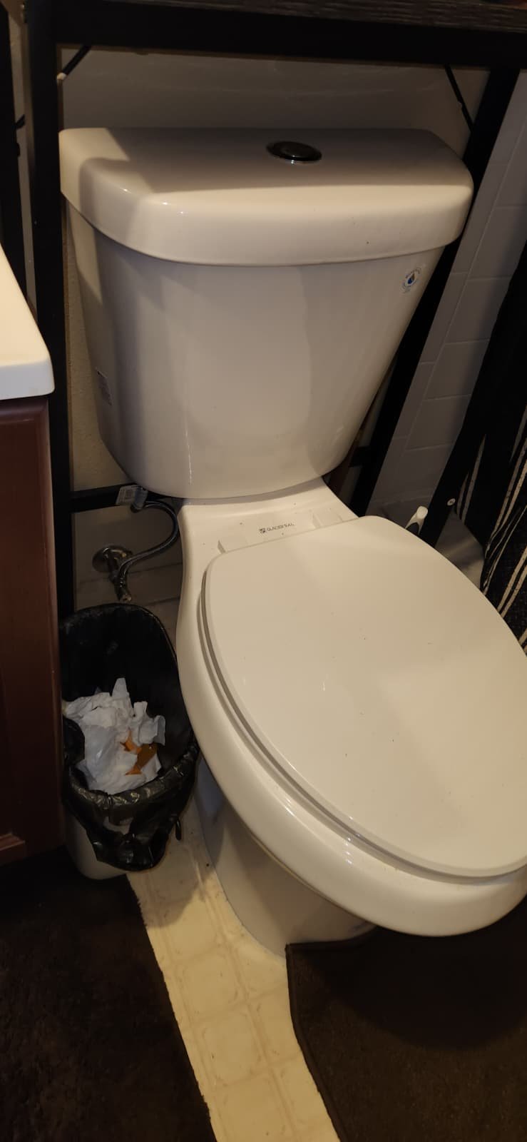 Water heater inspection documenting safety concerns in Tampa, FL 33604 utility area