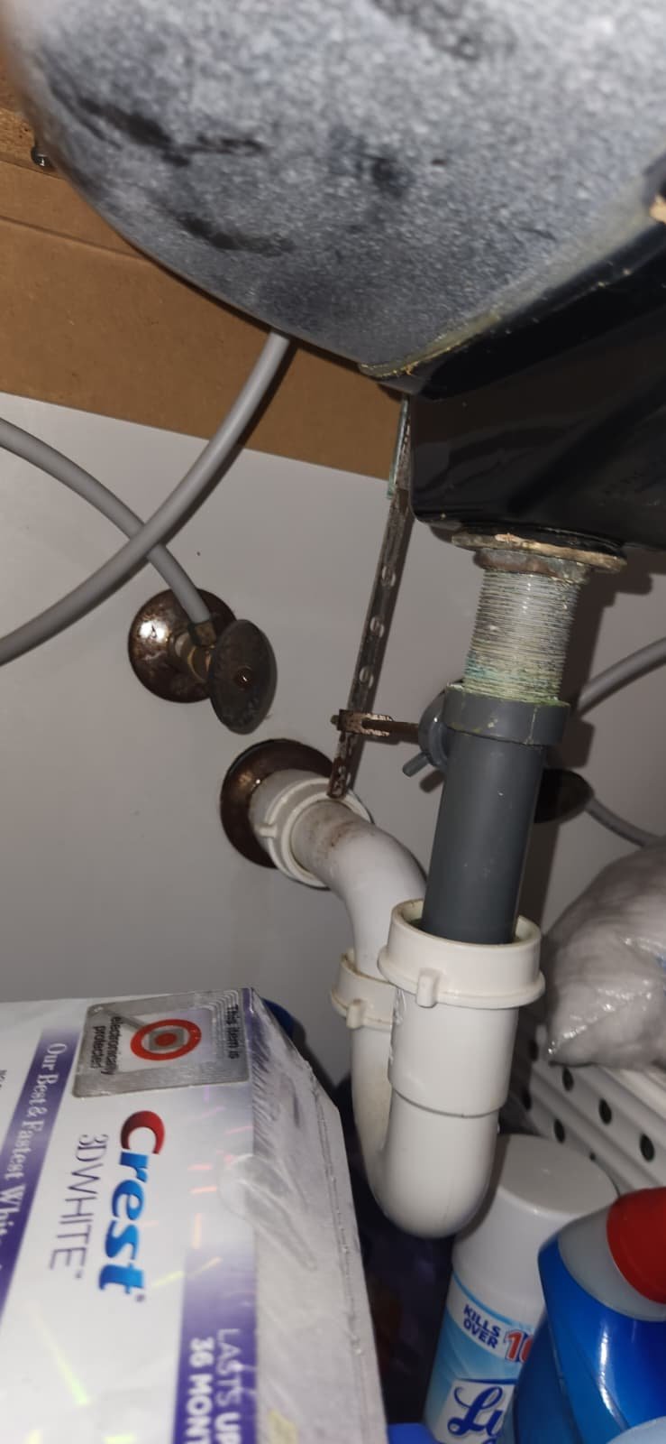 Plastic angle stop shut-off valve identified for replacement in Tampa, FL 33647