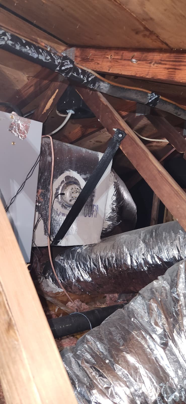 AC maintenance and UV light inspection in St. Petersburg, FL 33703