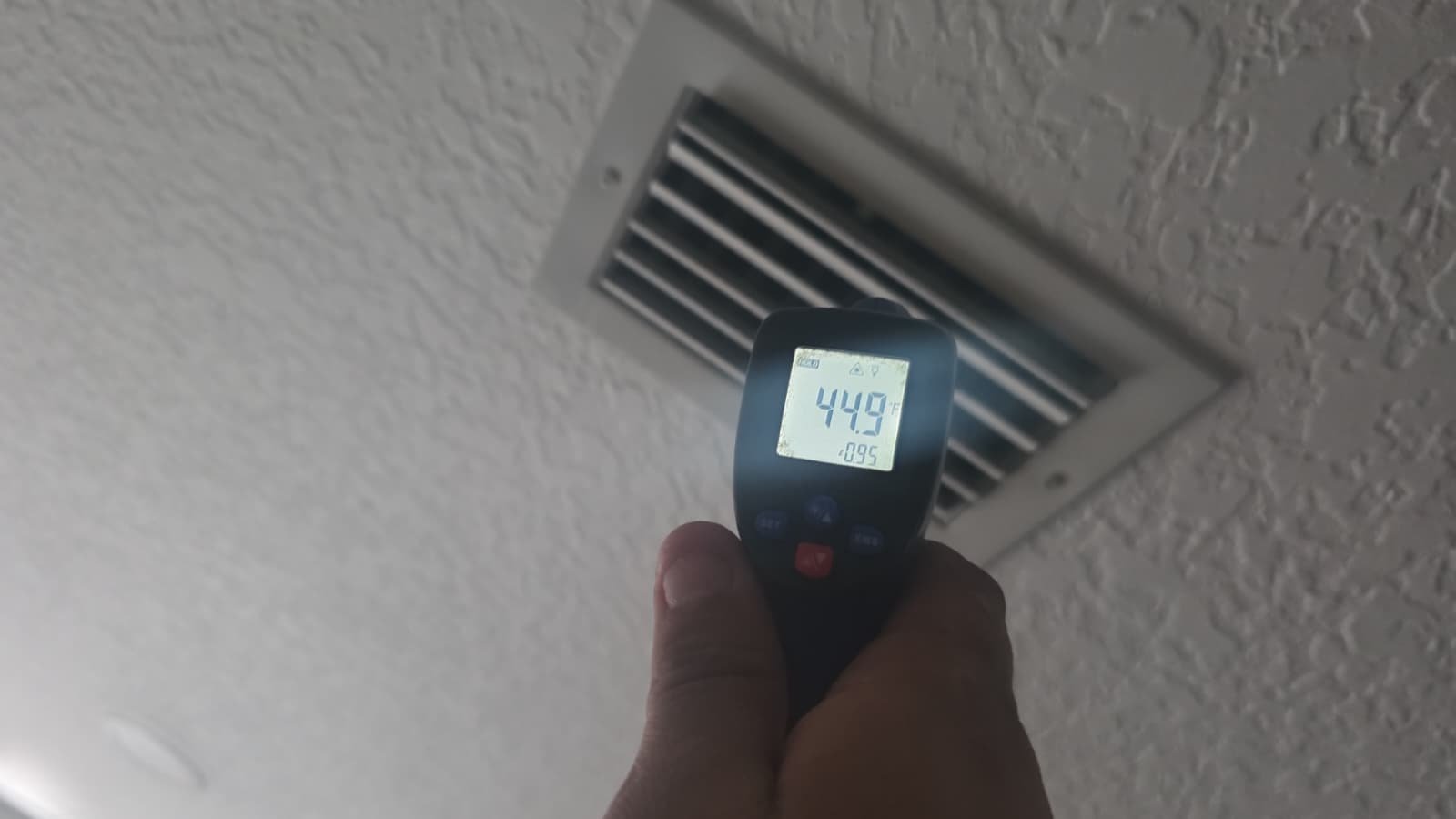 Documenting AC issues found during maintenance visit in Largo, FL 33773