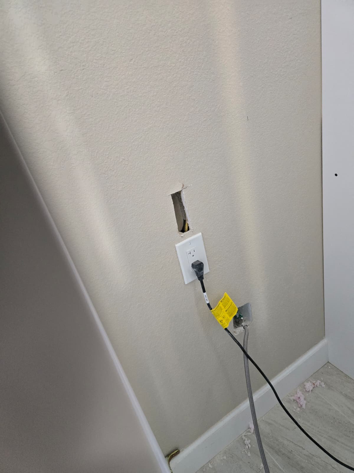 Dishwasher replacement installation in St. Petersburg, FL 33703 kitchen