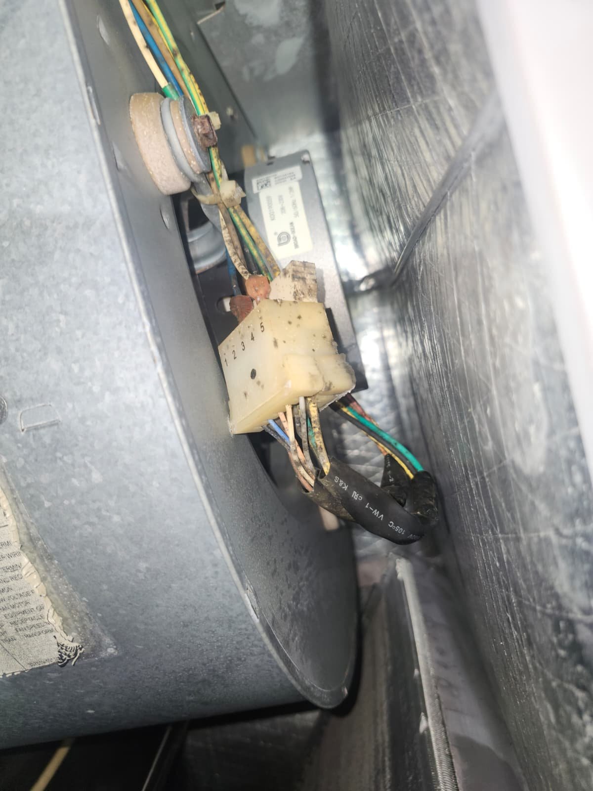 Recommended capacitor and UV light replacement after AC tune-up in Tampa, FL 33618