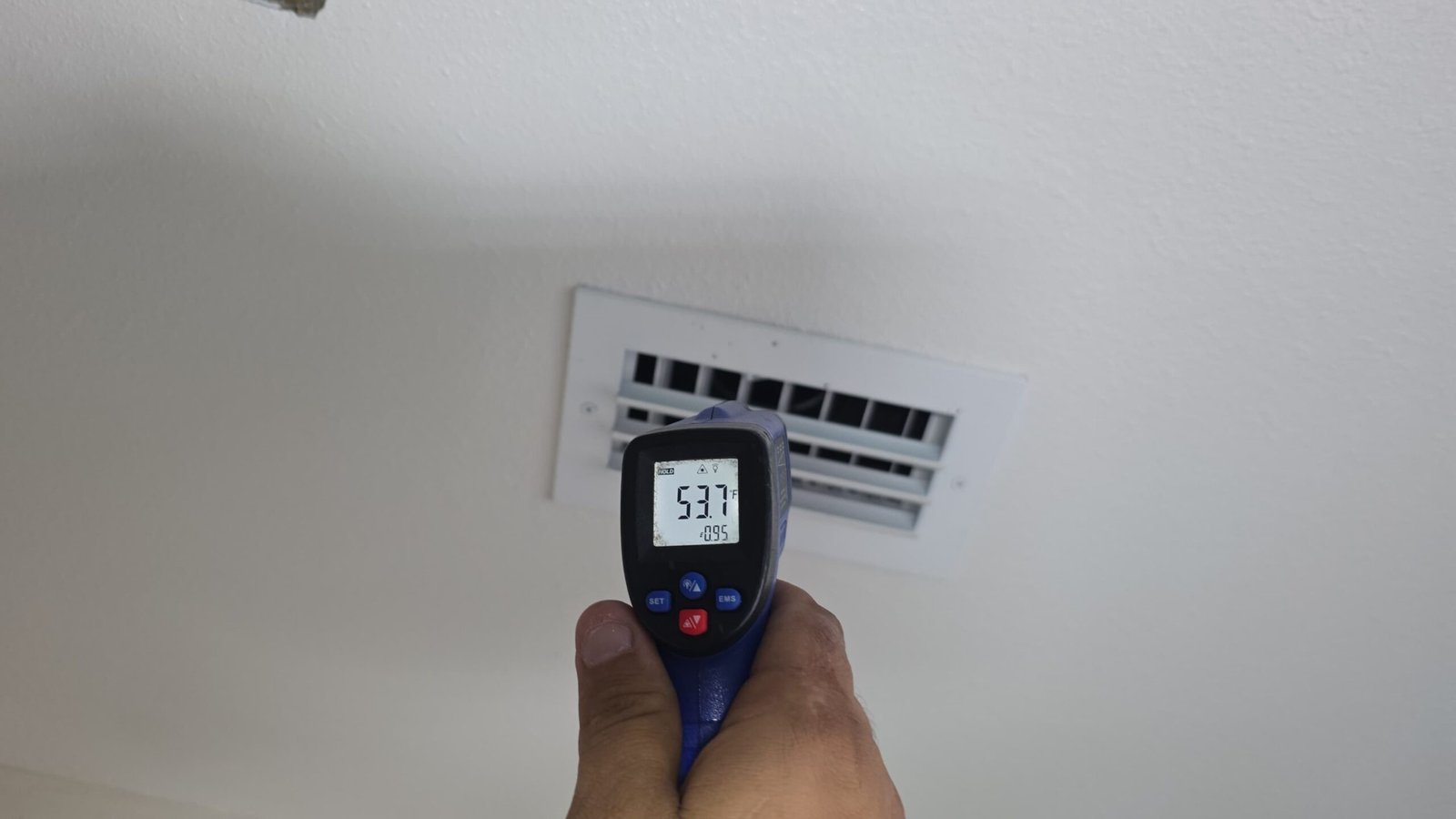 Air filter replacement and HVAC maintenance recommendations in Tampa, FL 33637