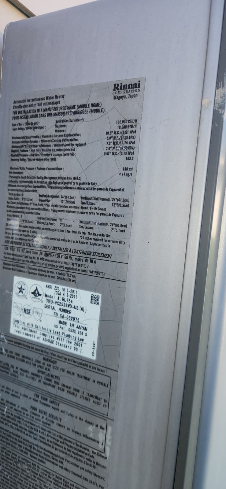 Tankless water heater maintenance in Lithia, FL 33547