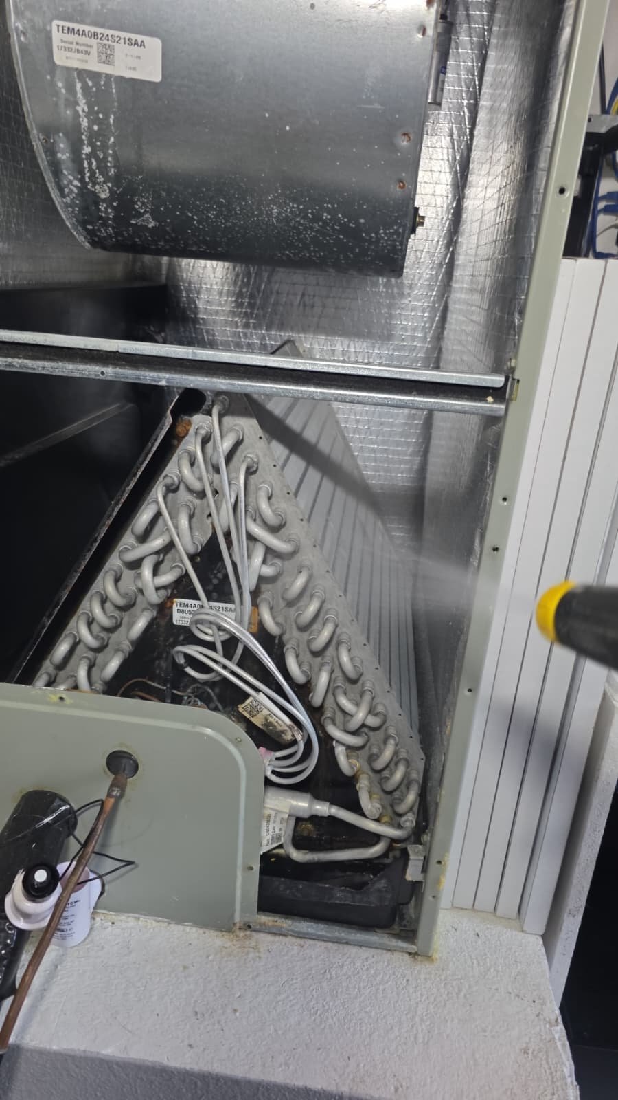 HVAC fuse replacement in Tampa, FL 33615