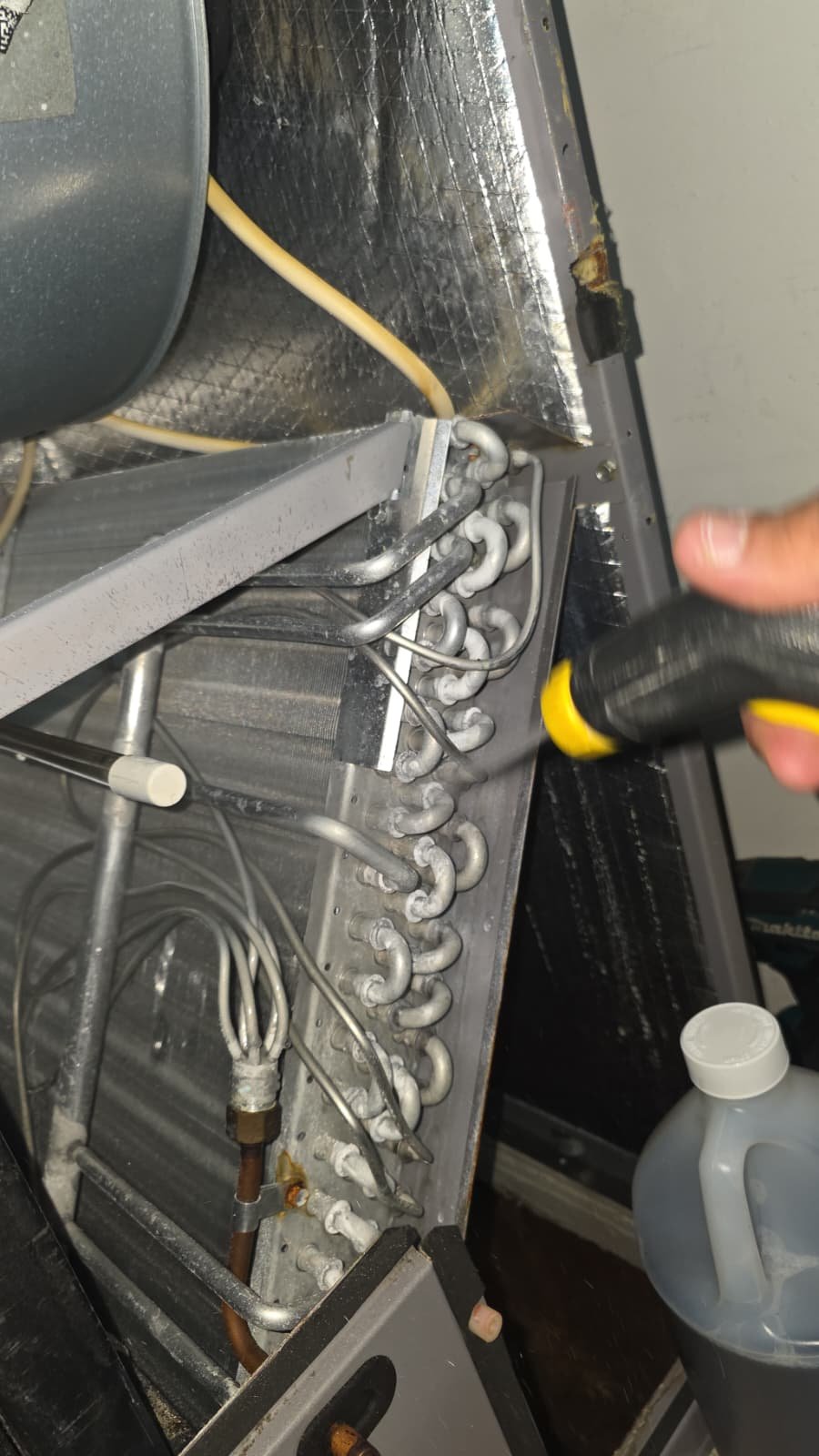 Brandon, FL 33511 AC tune-up with system flushing and cleaning