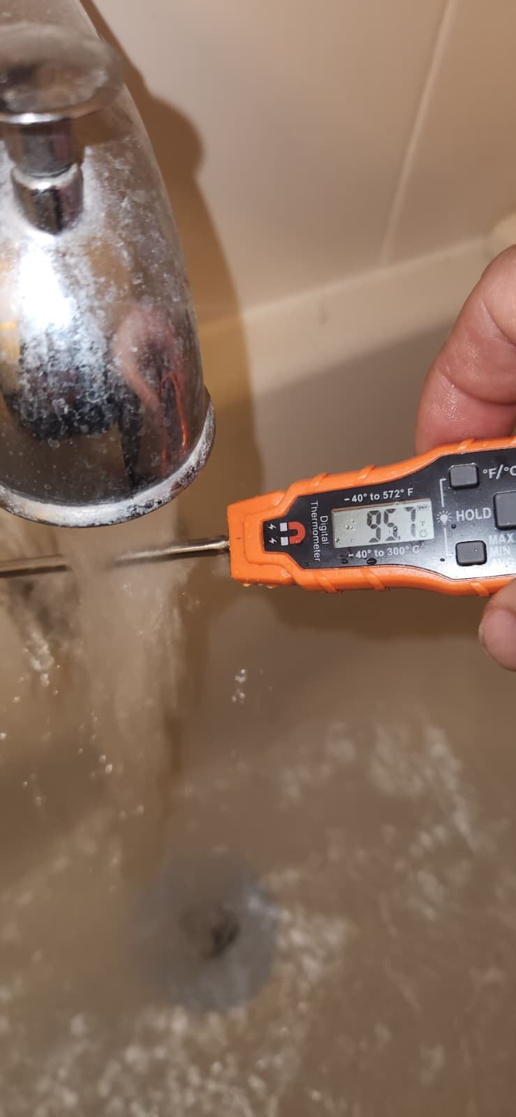 Faucet replacement plumbing in Tampa, FL 33647