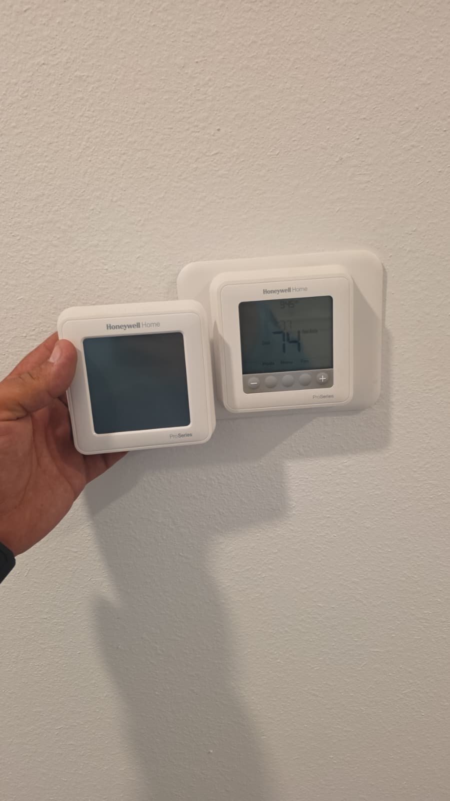 thermostat installation Holiday, FL 34690 view 2