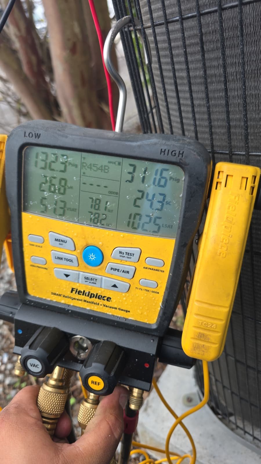 Premium quarterly HVAC tune-up maintenance Tampa, FL 33614