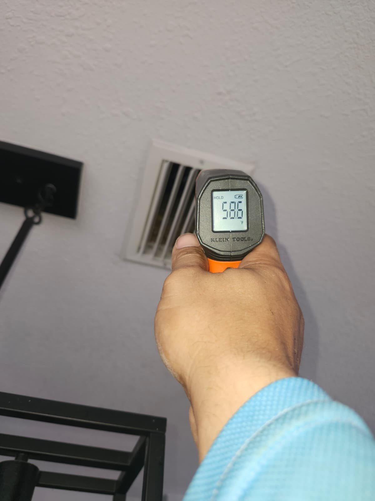 AC disconnect box repair in St. Petersburg, FL 33712